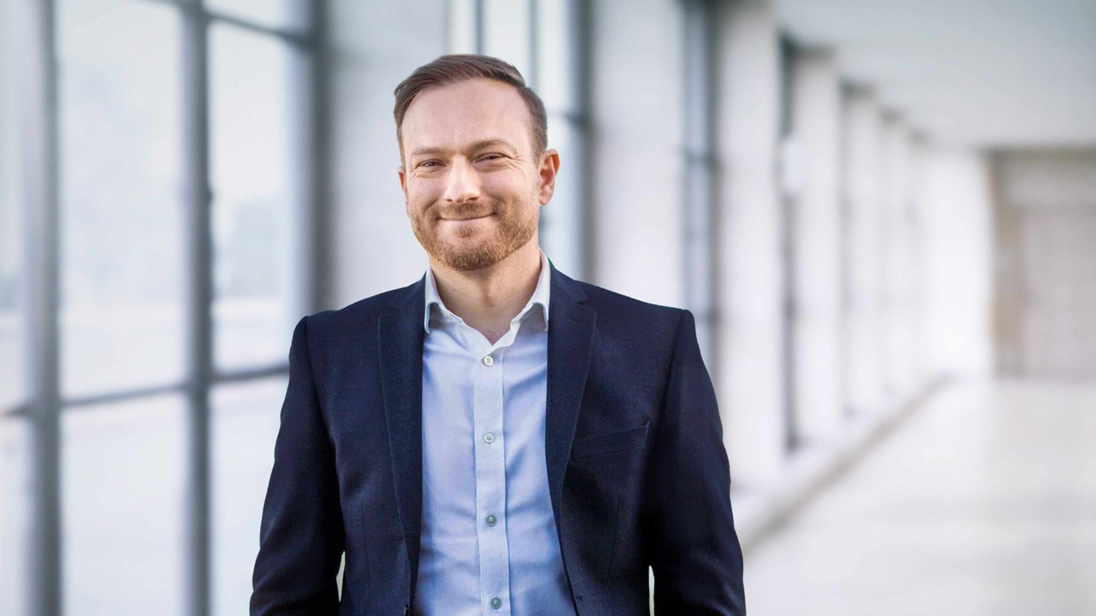 Tim Creelman Executive Committee – Swiss Life Asset Managers UK